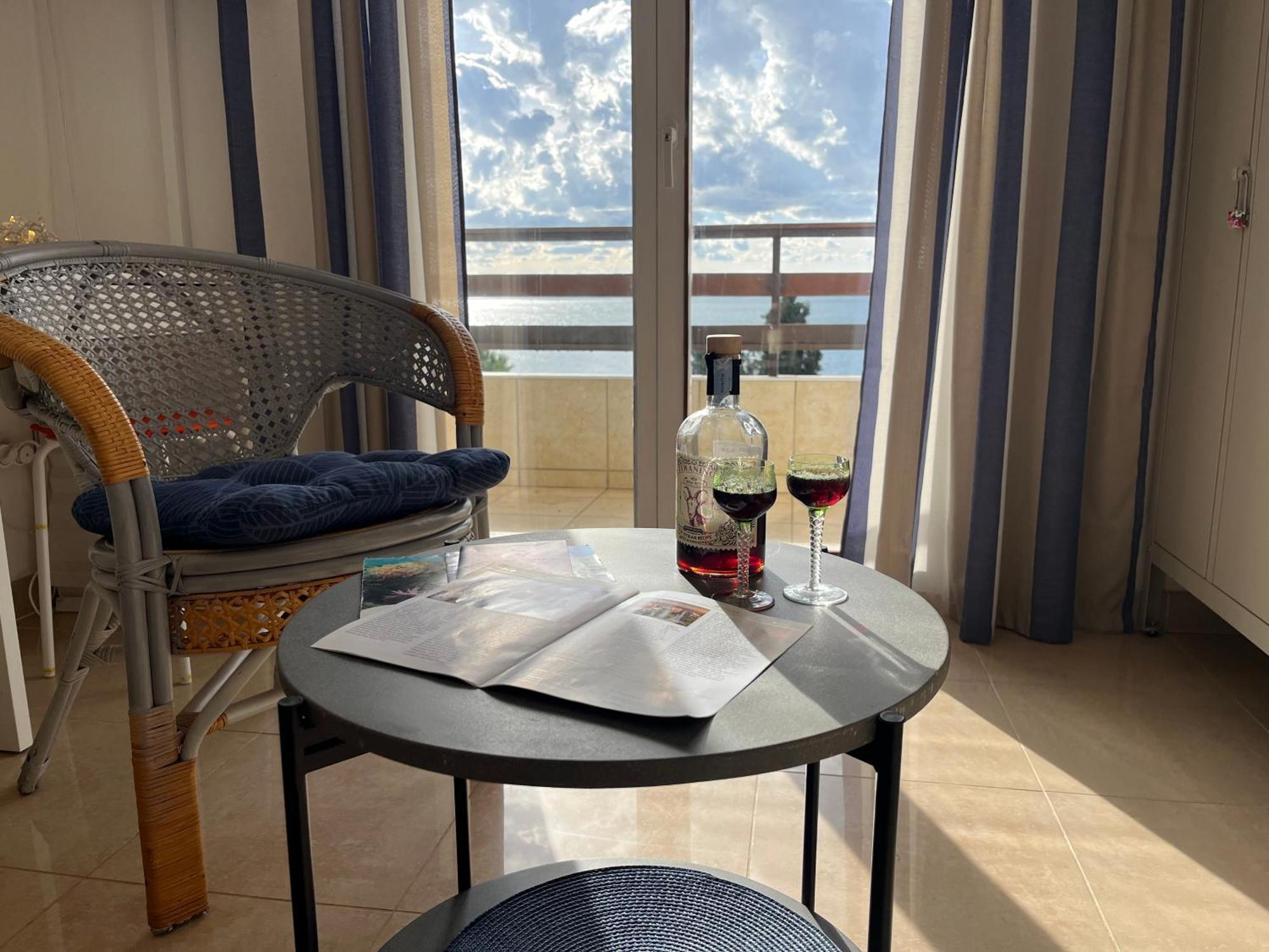 Apartment With A Sea View Pola Esterno foto