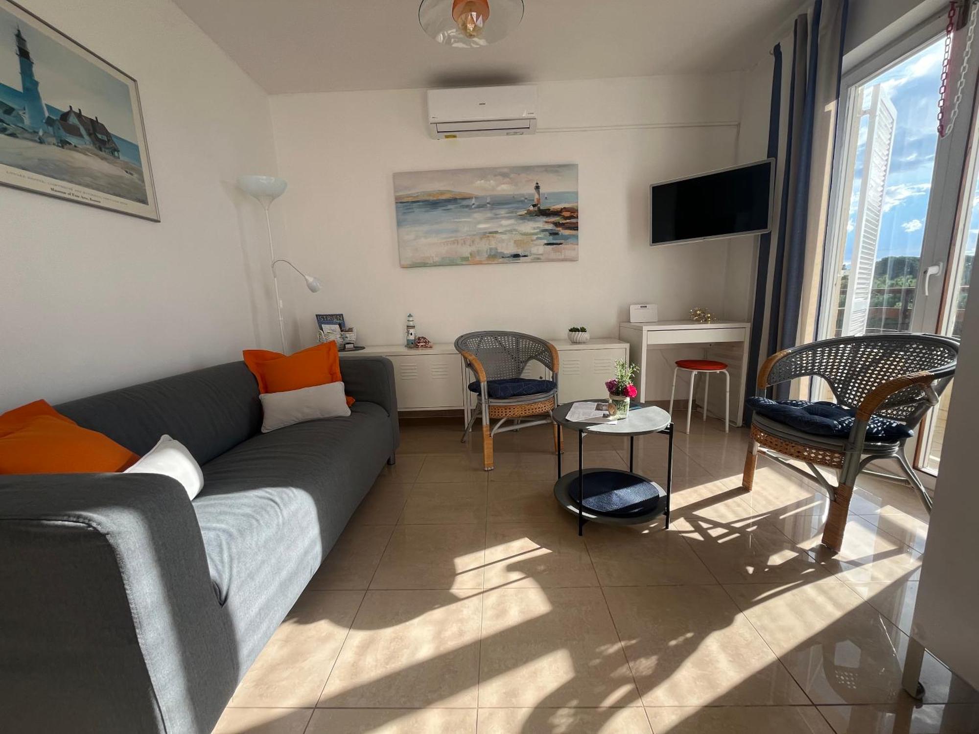 Apartment With A Sea View Pola Esterno foto