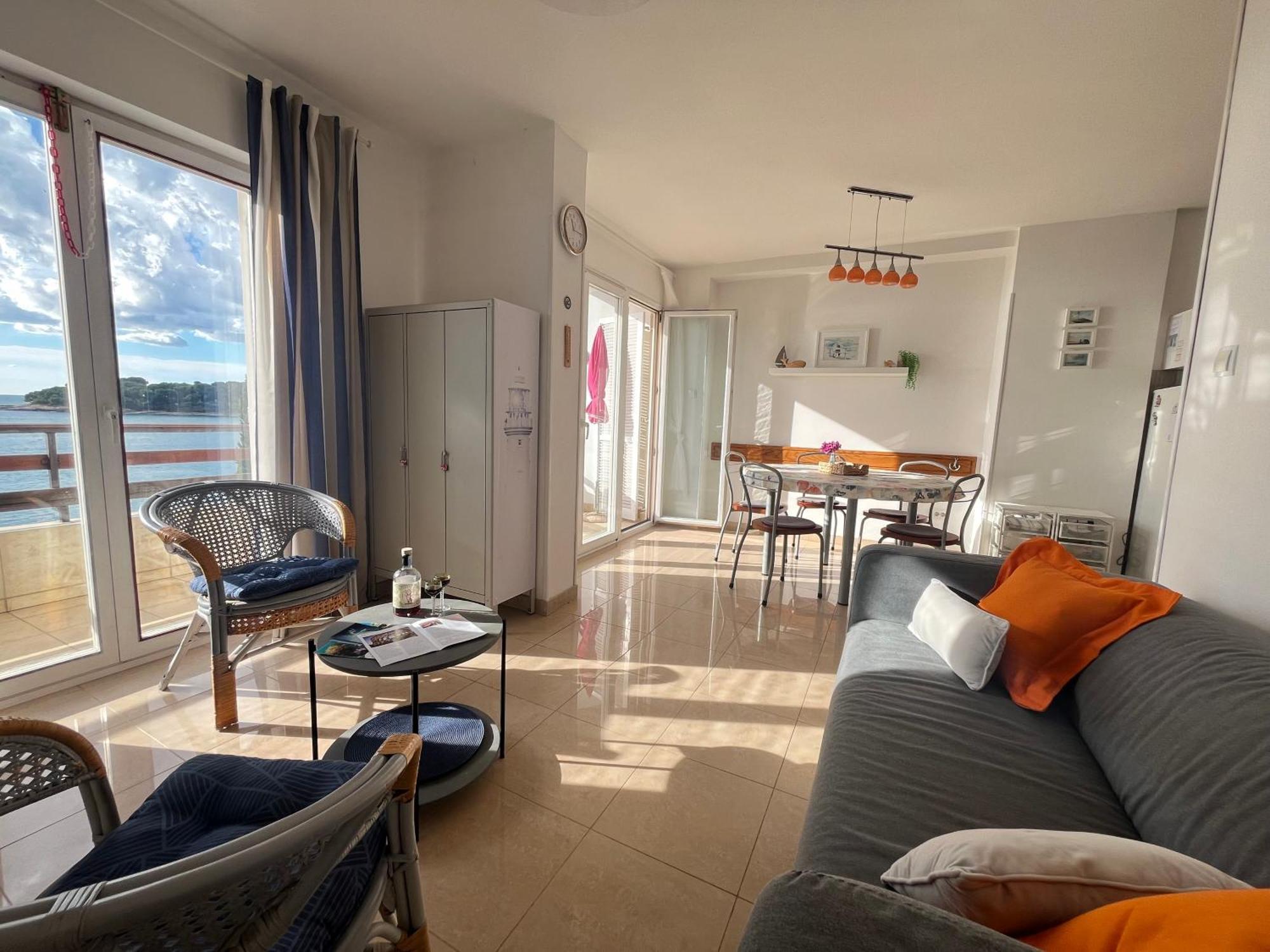 Apartment With A Sea View Pola Esterno foto